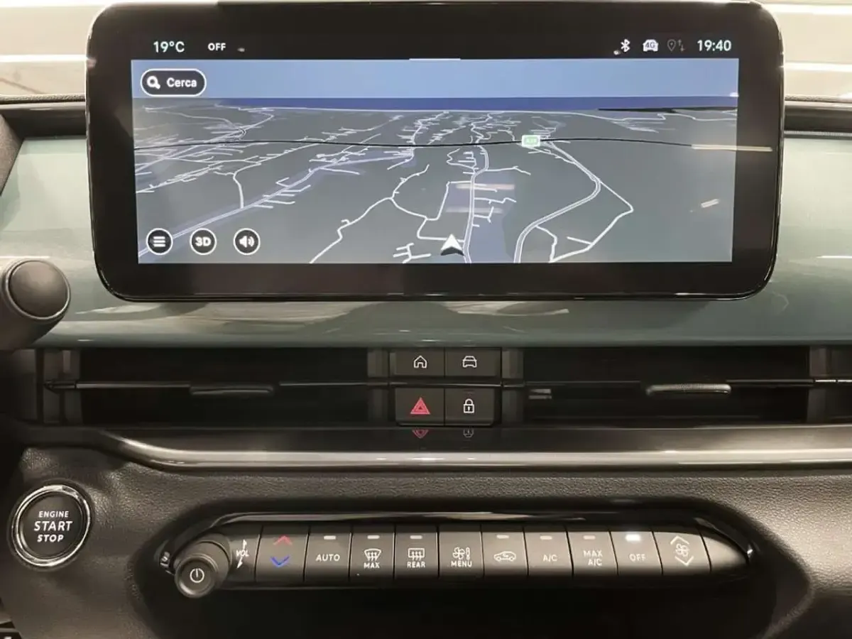 Nuova Fiat 600 Comfort 136 CV (100 kW) 2025 Azzurro acqua SUV