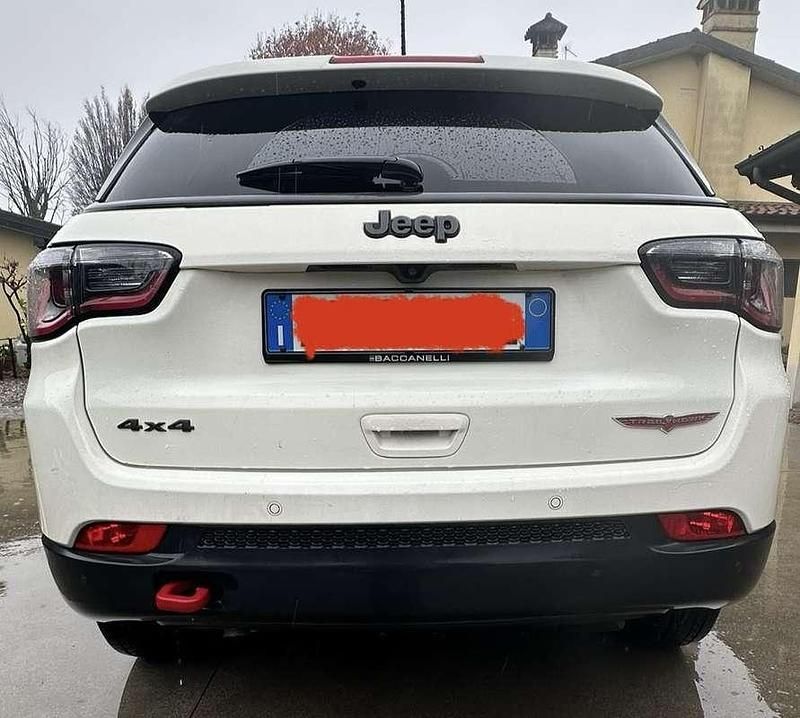Usata Jeep Compass Limited 170 CV (125 kW) 2019 Bianco SUV