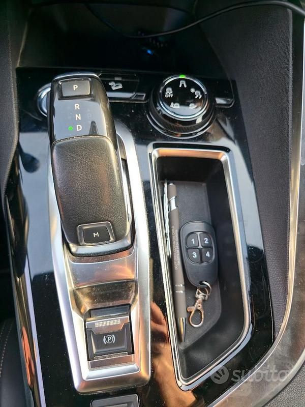 Usata Peugeot 3008 GT-line 165 CV (121 kW) 2016 Station wagon