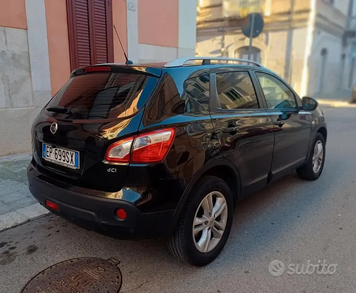 Usata Nissan Qashqai 110 CV (80 kW) 2013 Nero SUV