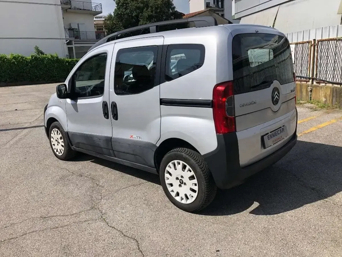 Usata Citroën Nemo XTR 75 CV (55 kW) 2011 Argento Monovolume