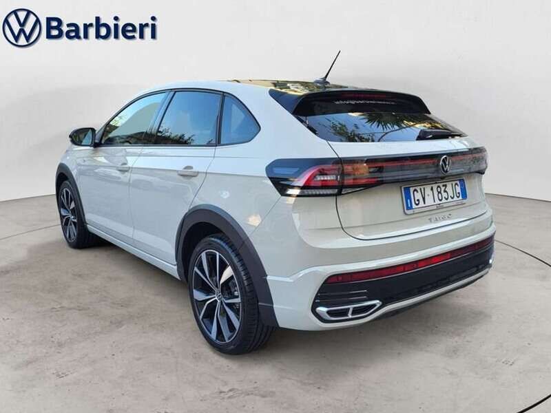 Usata VW Taigo R-line 116 CV (85 kW) 2024 Grigio SUV