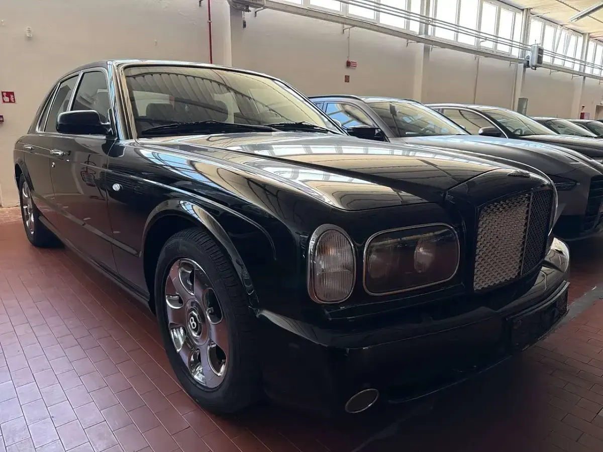 Usata Bentley Arnage 457 CV (336 kW) 2003 Nero Berlina