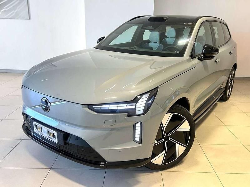 Nuova Volvo EX90 Ultra 236 kW (322 CV) 2026 Vapour grey SUV