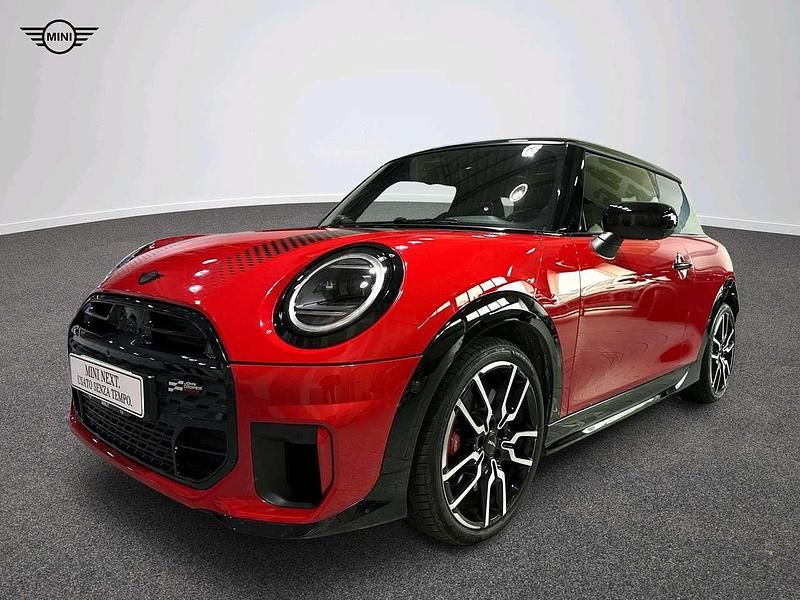 Usata Mini John Cooper Works 231 CV (169 kW) 2025 Rosso Utilitaria