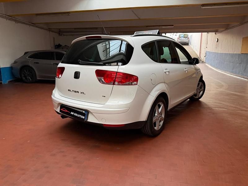 Usata Seat Altea 105 CV (77 kW) 2013 Bianco Monovolume