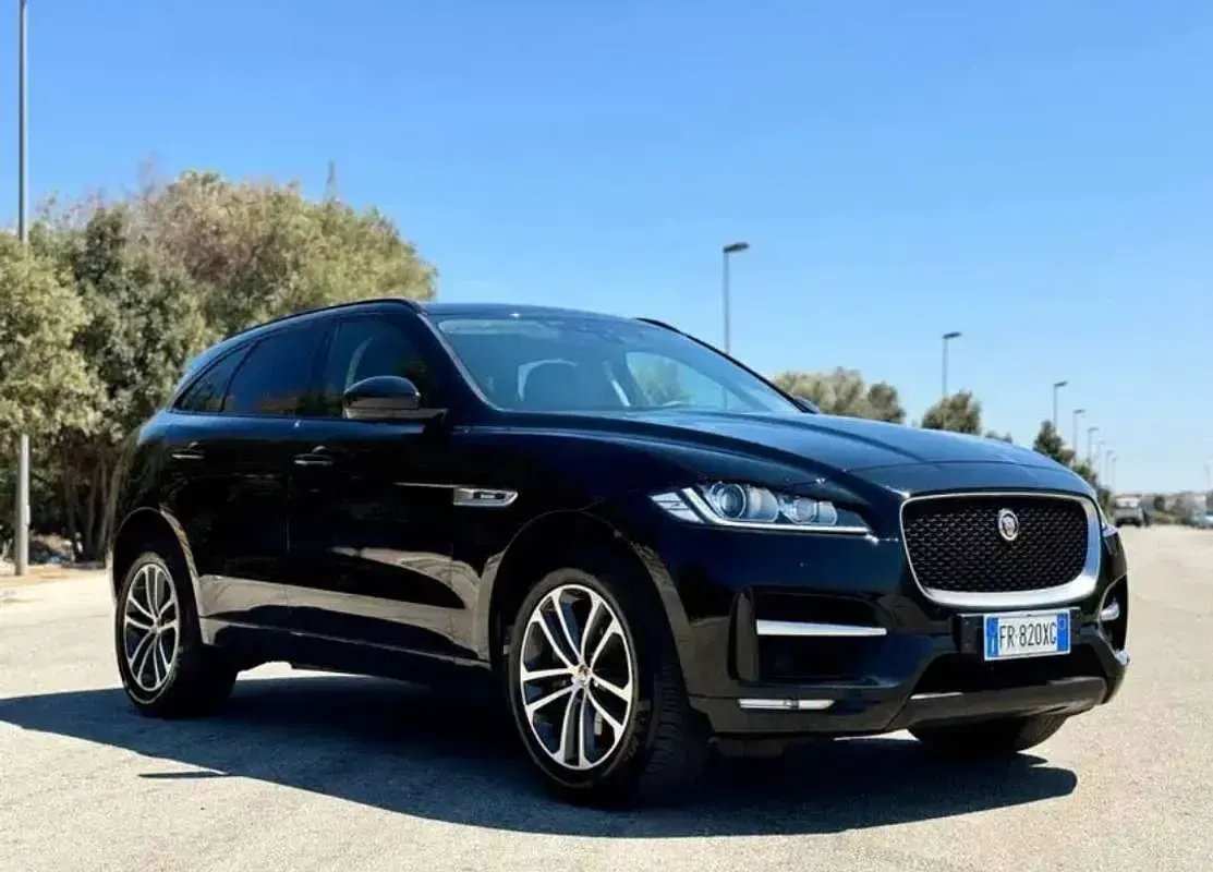 Usata Jaguar F-Pace R-Sport 300 CV (220 kW) 2018 Nero SUV
