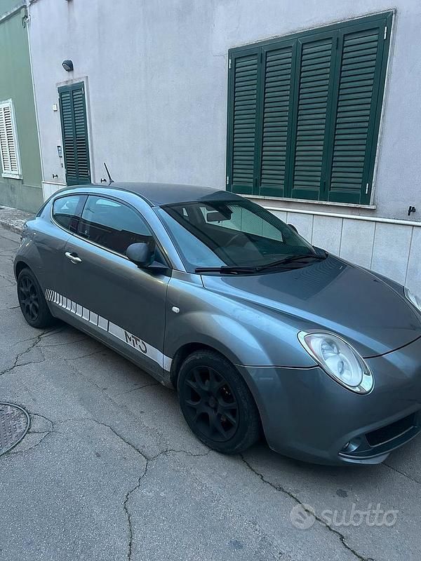 Usata Alfa Romeo MiTo 120 CV (88 kW) 2009 Grigio Utilitaria