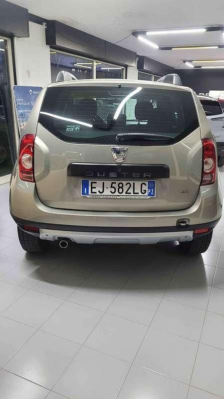 Usata Dacia Duster Lauréate 107 CV (78 kW) 2011 Grigio SUV