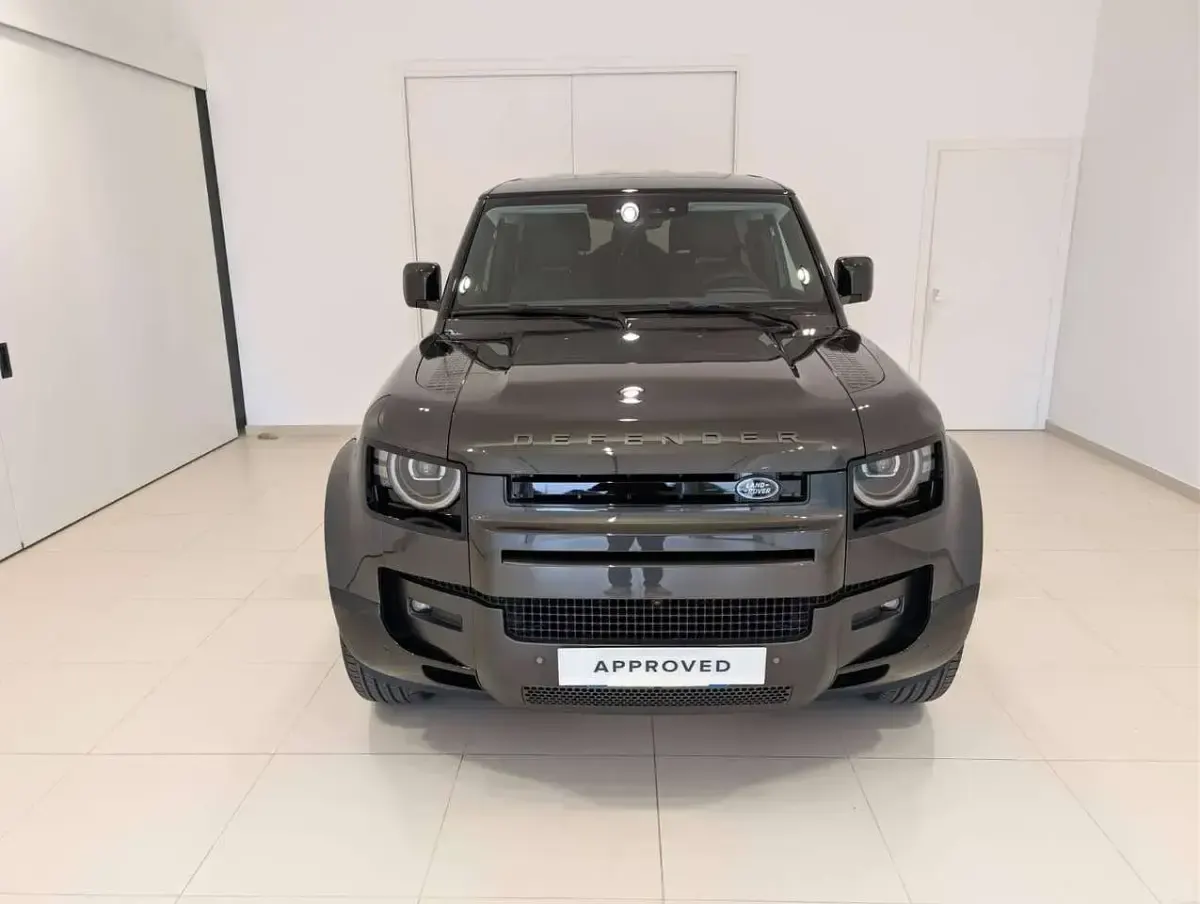 Nuova Land Rover Defender SE Dynamic 200 CV (147 kW) 2026 Carpathian grey SUV