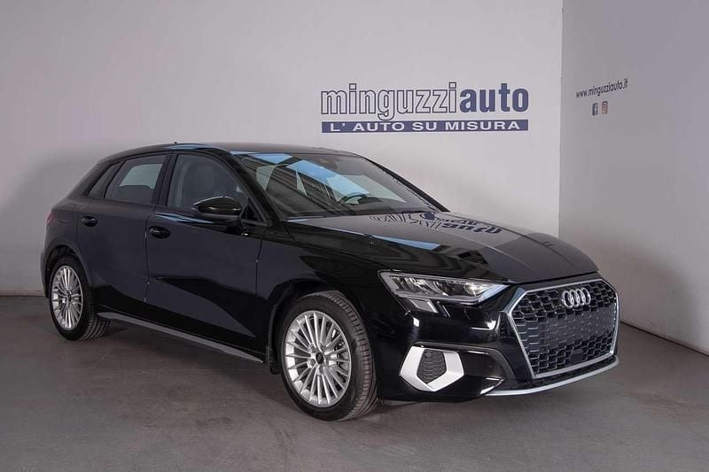 Usata Audi A3 Sport 150 CV (110 kW) 2023 Nero Berlina