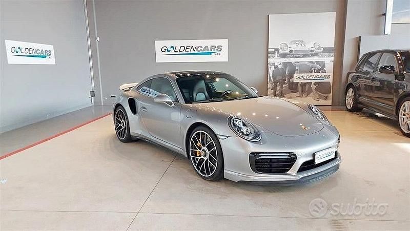 Usata Porsche 911 Turbo S 581 CV (427 kW) 2017 Grigio Coupé