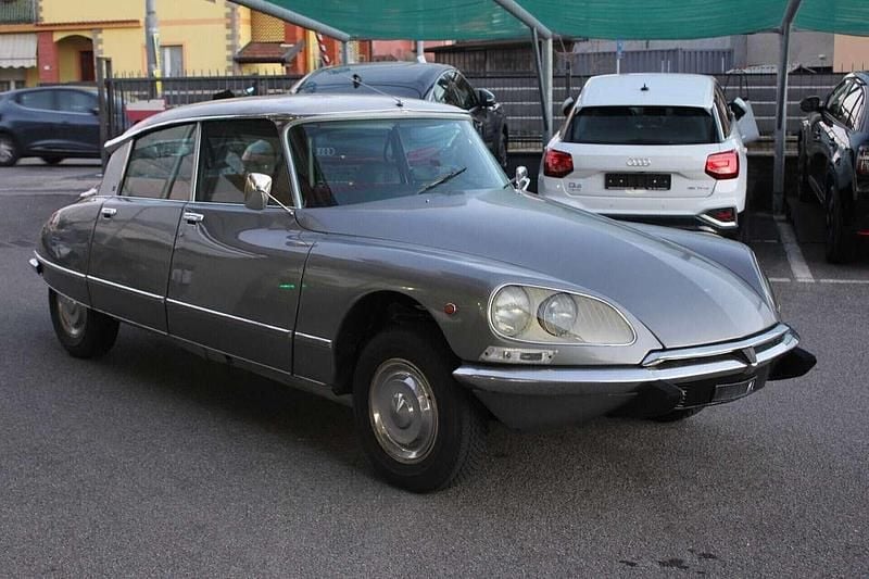 Usata Citroën DS 120 CV (88 kW) 1971 Grigio Berlina