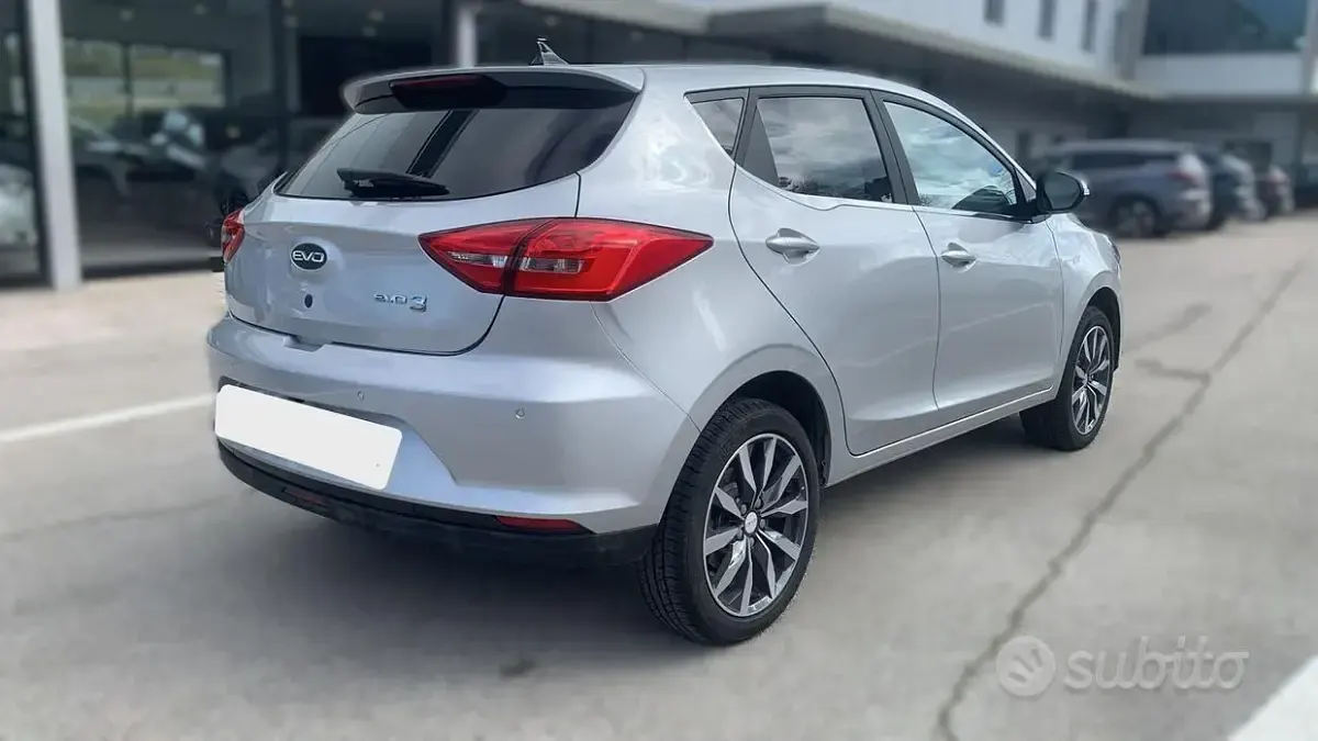 Nuova EVO Evo 3 107 CV (78 kW) 2026 Grigio SUV