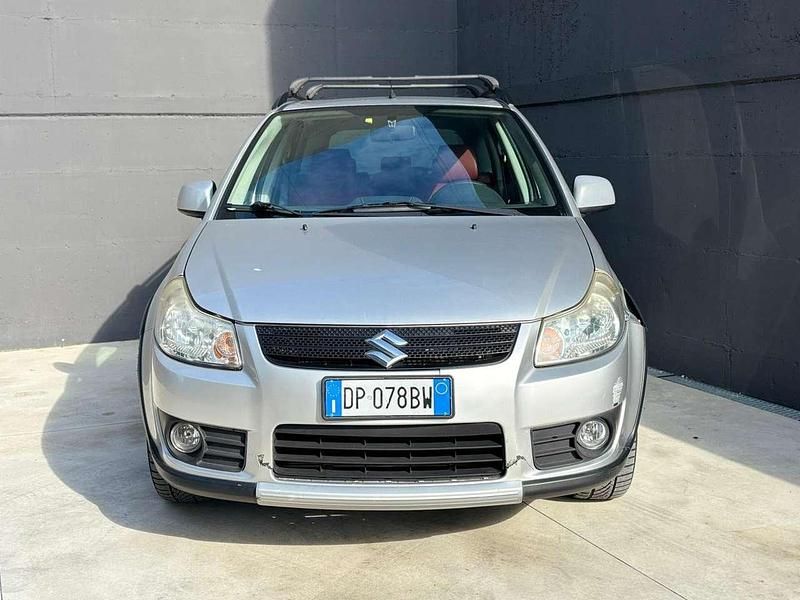 Usata Suzuki SX4 107 CV (78 kW) 2008 Argento SUV