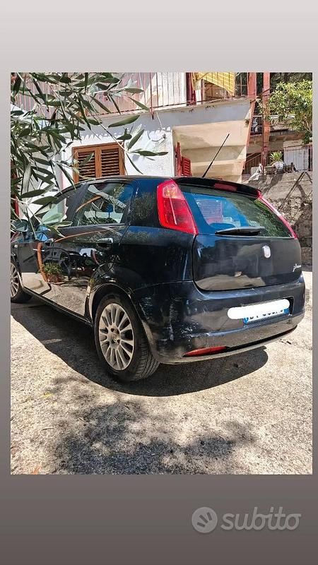 Usata Fiat Grande Punto 75 CV (55 kW) 2008 Nero Utilitaria