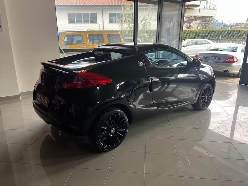 Usata Renault Wind Night&Day 100 CV (73 kW) 2011 Nero Cabrio