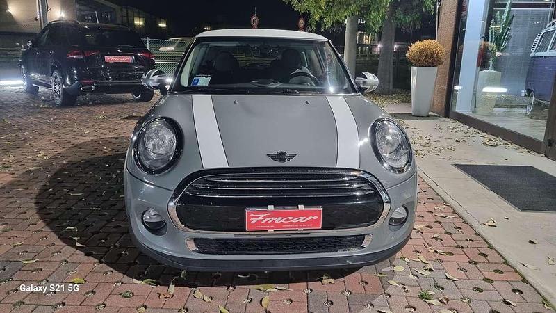 Usata Mini Cooper Chili 136 CV (100 kW) 2015 Tetto di colore bianco Utilitaria
