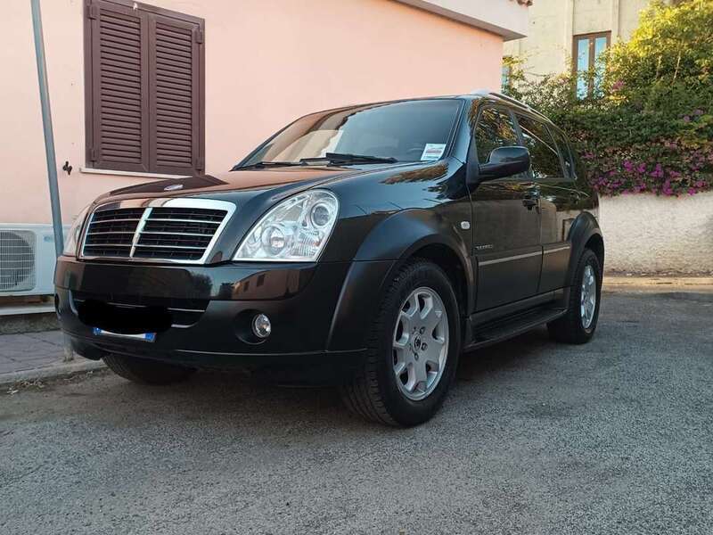 Usato 2010 Ssangyong Rexton 2.7 Diesel 165 CV (6.500 €)