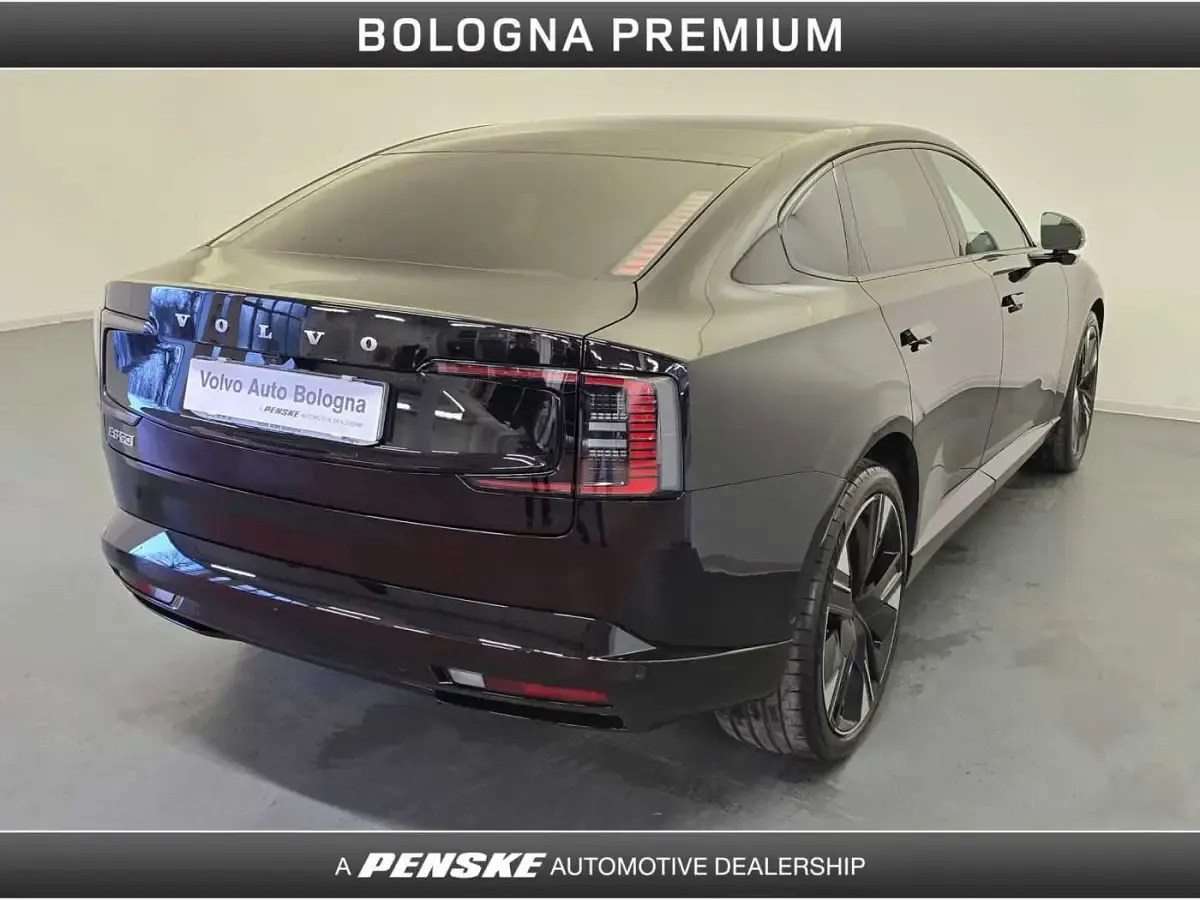Usata Volvo ES90 Ultra 244 kW (333 CV) 2026 Nero Berlina