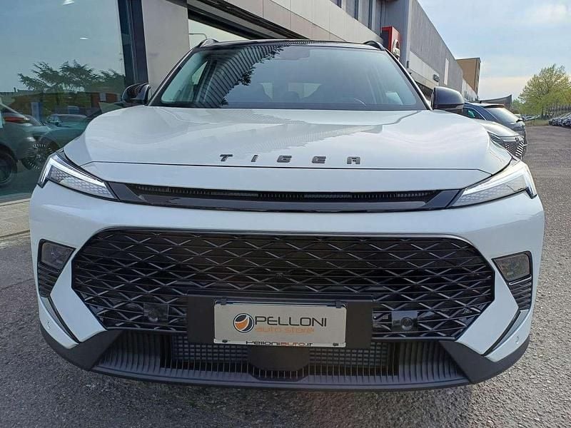 Ny Tiger Six 167 HK (122 kW) 2026 Vit SUV