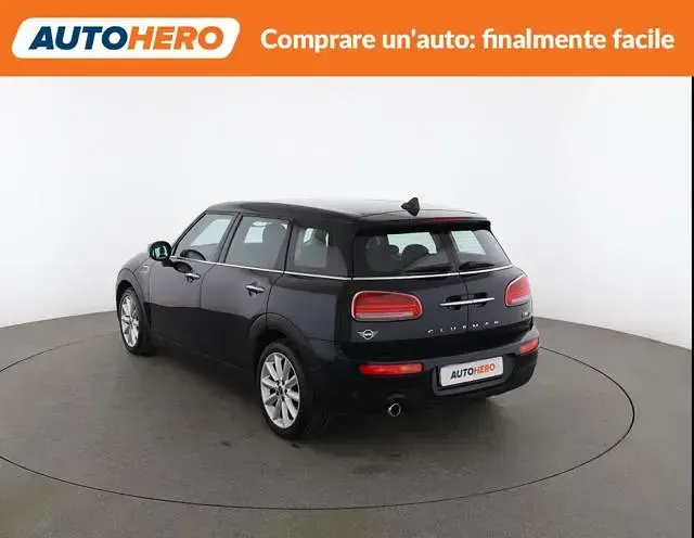 Usata Mini One D Clubman Essential 116 CV (85 kW) 2021 Blu Station wagon