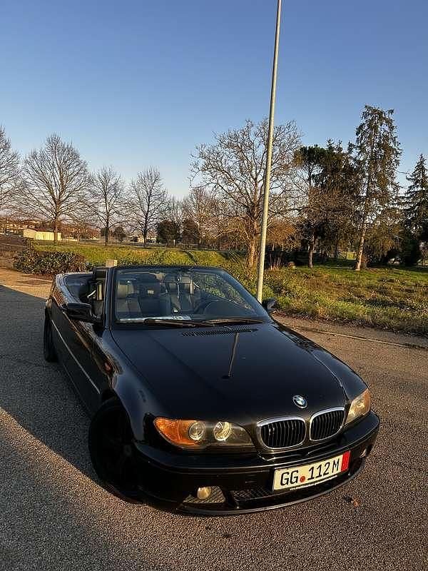Usata BMW 318 Cabriolet M Sport 143 CV (105 kW) 2004 Nero Cabrio