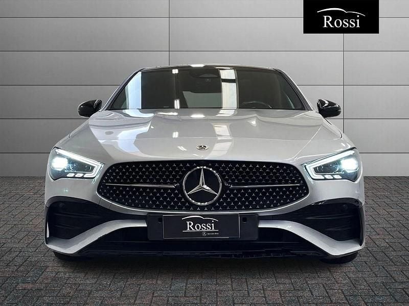 Usata Mercedes CLA200 Advanced Plus 150 CV (110 kW) 2023 Grigio chiaro metallizzato Coupé