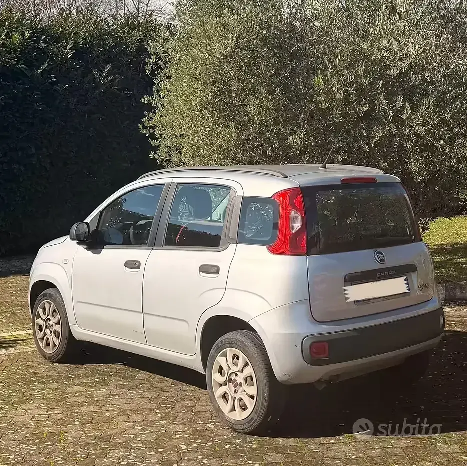 Usata Fiat Panda Lounge 85 CV (62 kW) 2013 Grigio Utilitaria