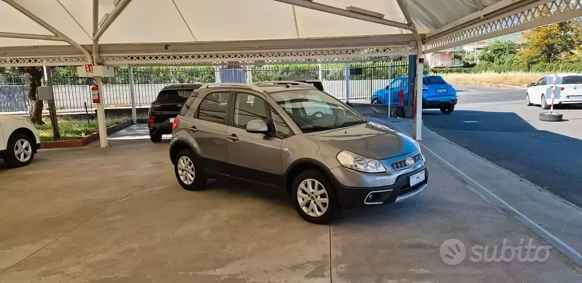 Usata Fiat Sedici 135 CV (99 kW) 2010 SUV