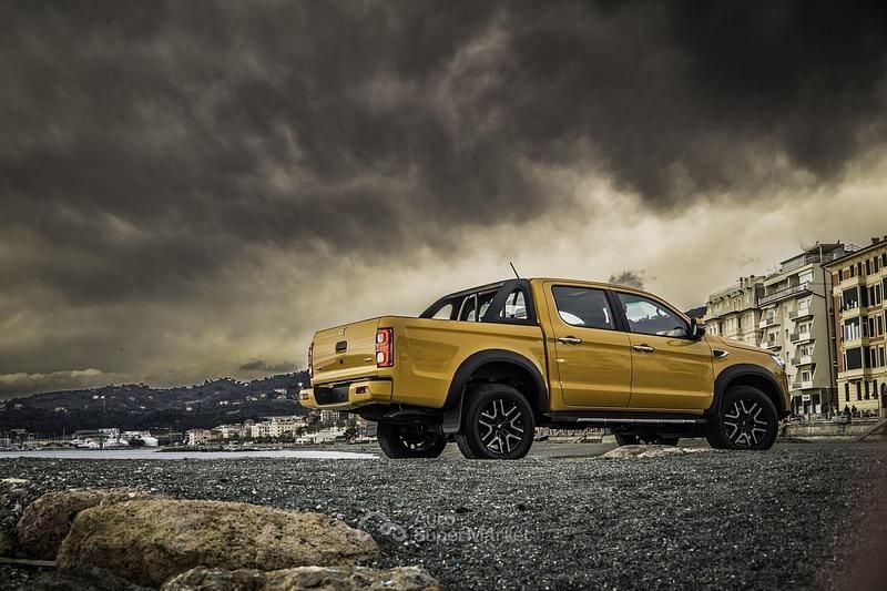 Nuova DR DR2 136 CV (100 kW) 2025 Giallo Utilitaria