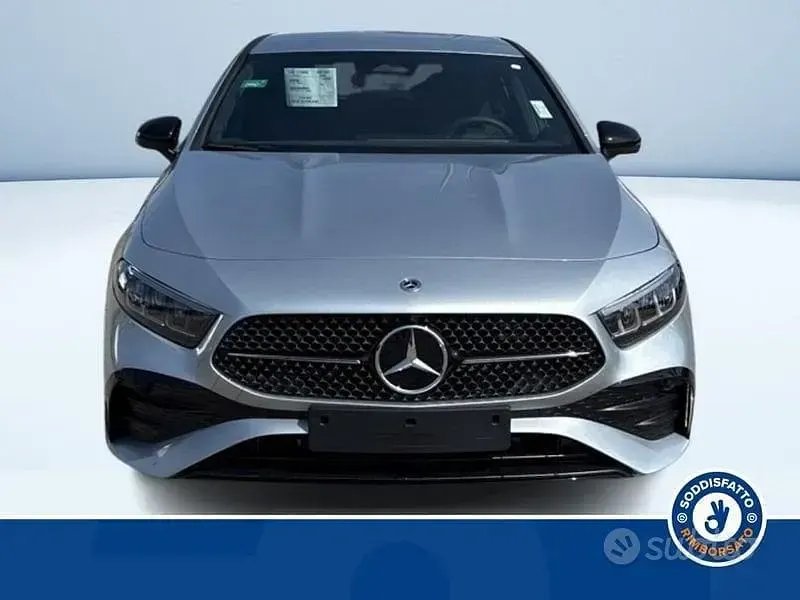 Nuova Mercedes A250 2026 Grigio Berlina