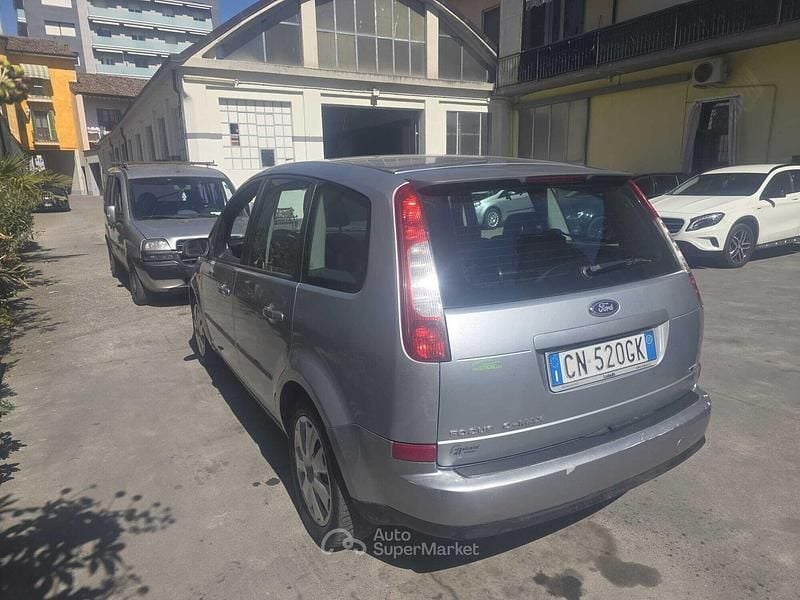 Usata Ford C-MAX 109 CV (80 kW) 2005 Gray Monovolume
