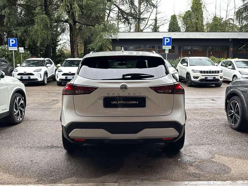 Usata Nissan Qashqai Tekna+ 158 CV (116 kW) 2022 Bianco SUV
