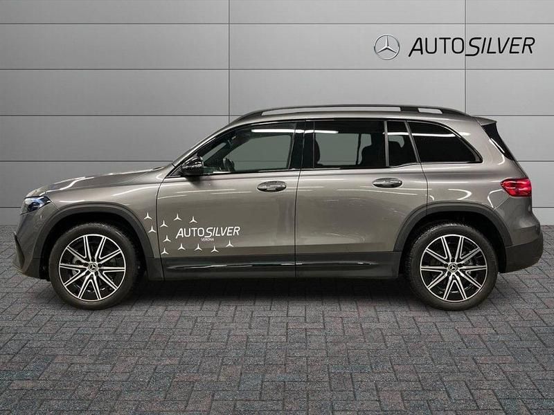 Usata Mercedes EQB300 Advanced Plus 167 kW (228 CV) 2024 Grigio montagna / metallizzato SUV