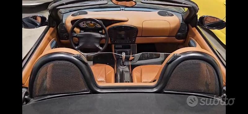 Usata Porsche 986 Boxster 2001 Nero Cabrio
