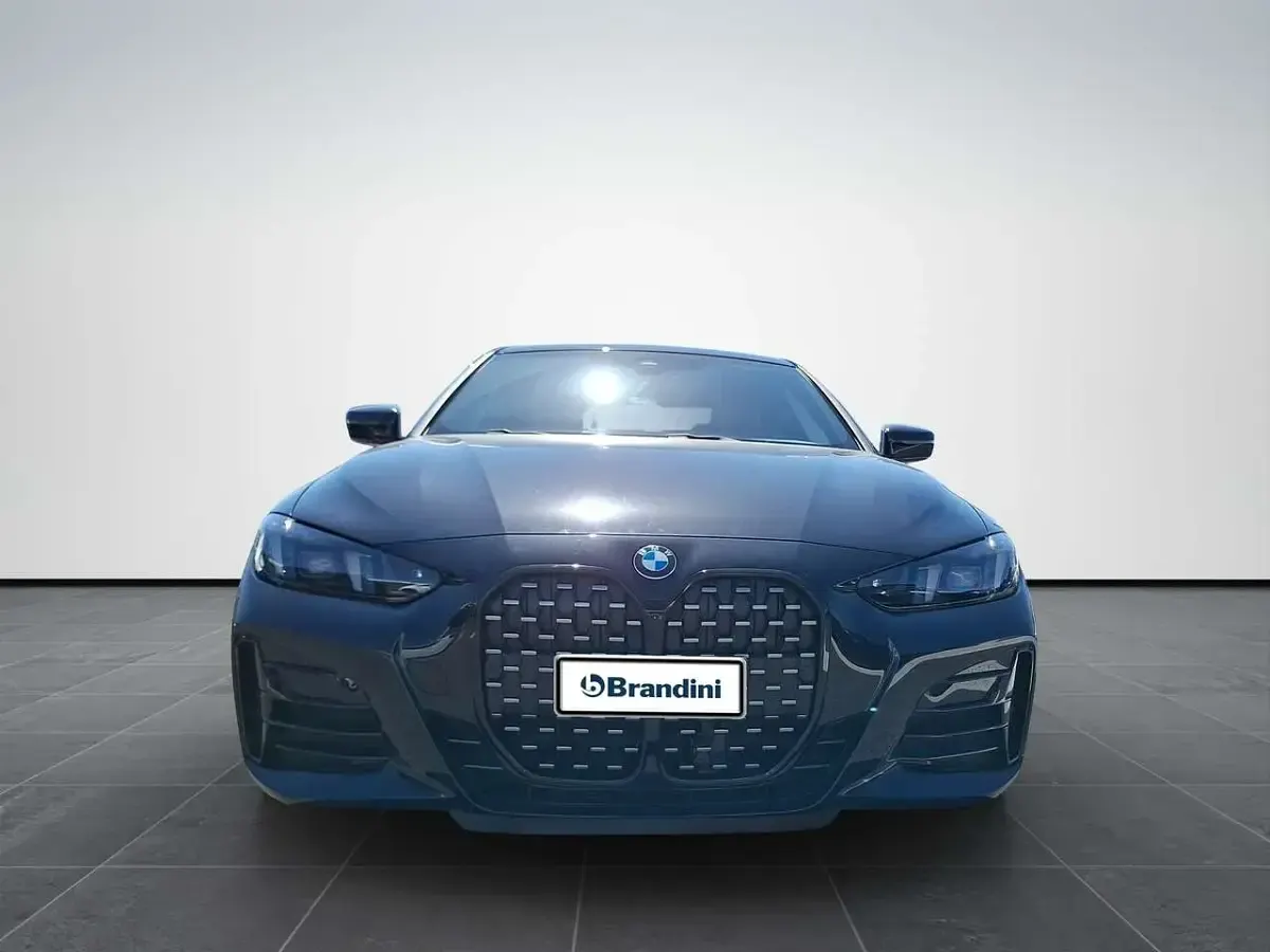 Nuova BMW 420 Coupé 190 CV (139 kW) 2026 Black sapphire metallizzato Coupé