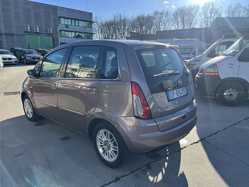 Usata Lancia Musa 95 CV (69 kW) 2008 Other Monovolume