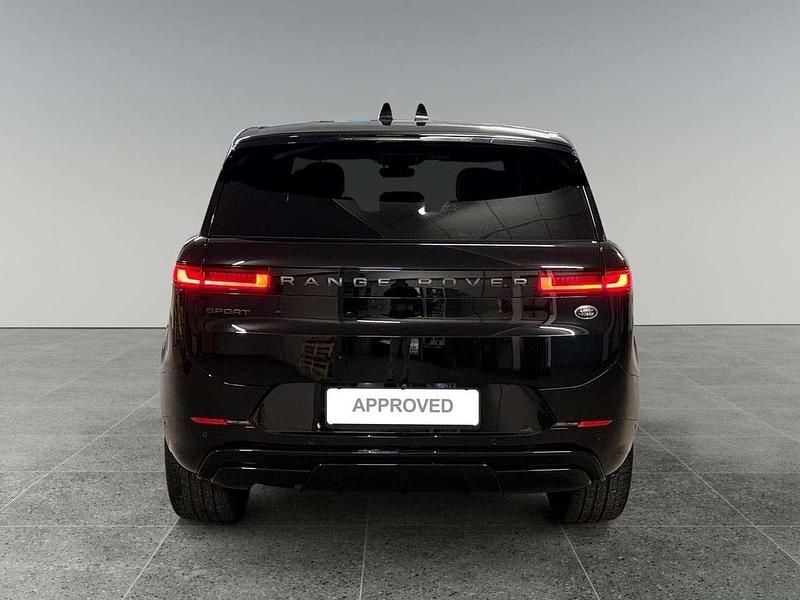 Usata Land Rover Range Rover Sport SE Dynamic 249 CV (183 kW) 2023 Santorini black SUV