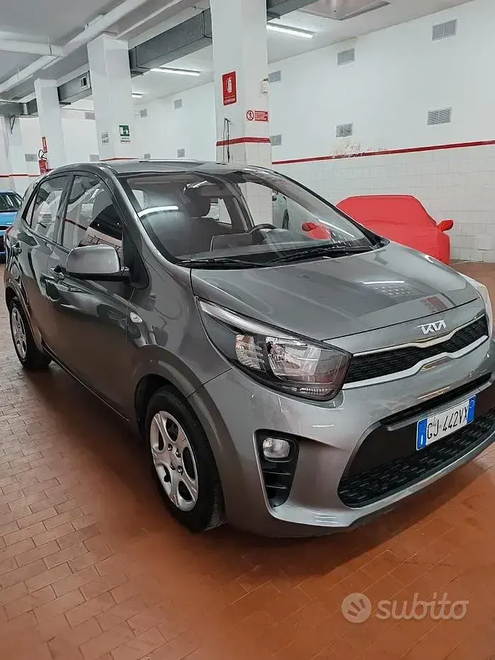 Usata Kia Picanto Comfort 67 CV (49 kW) 2022 Grigio Utilitaria