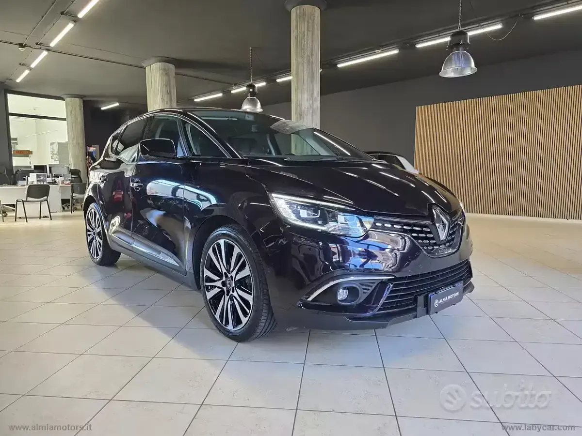 Usata Renault Scénic Initiale Paris 150 CV (110 kW) 2020 Monovolume