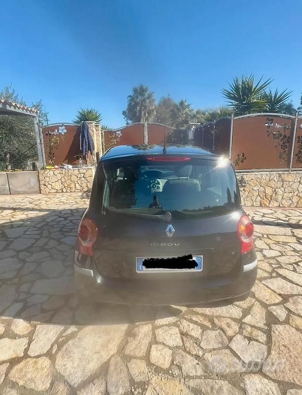 Usata Renault Modus 75 CV (55 kW) 2006 Monovolume