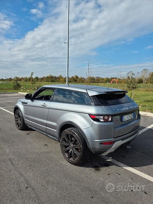Usata Land Rover Range Rover evoque Dynamic 190 CV (139 kW) 2011 Grigio SUV