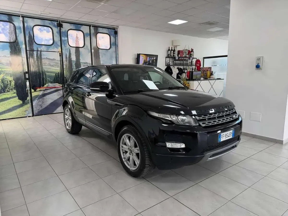 Usata Land Rover Range Rover evoque 150 CV (110 kW) 2013 Nero SUV