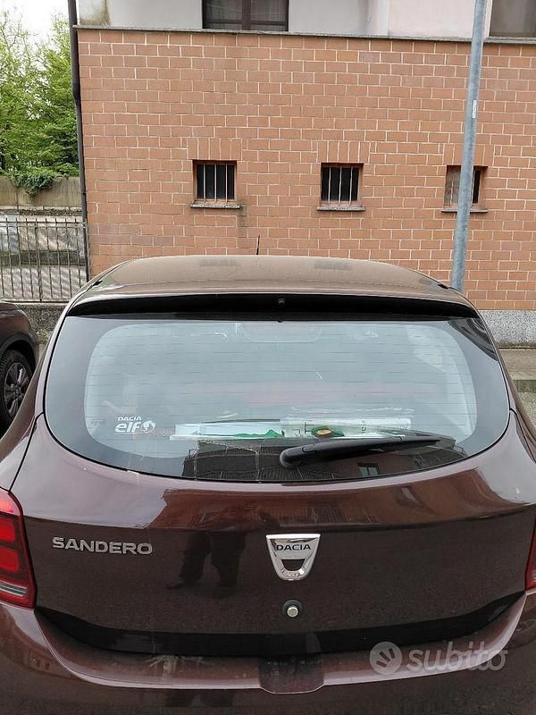 Usata Dacia Sandero 90 CV (66 kW) 2017 Rosso Berlina