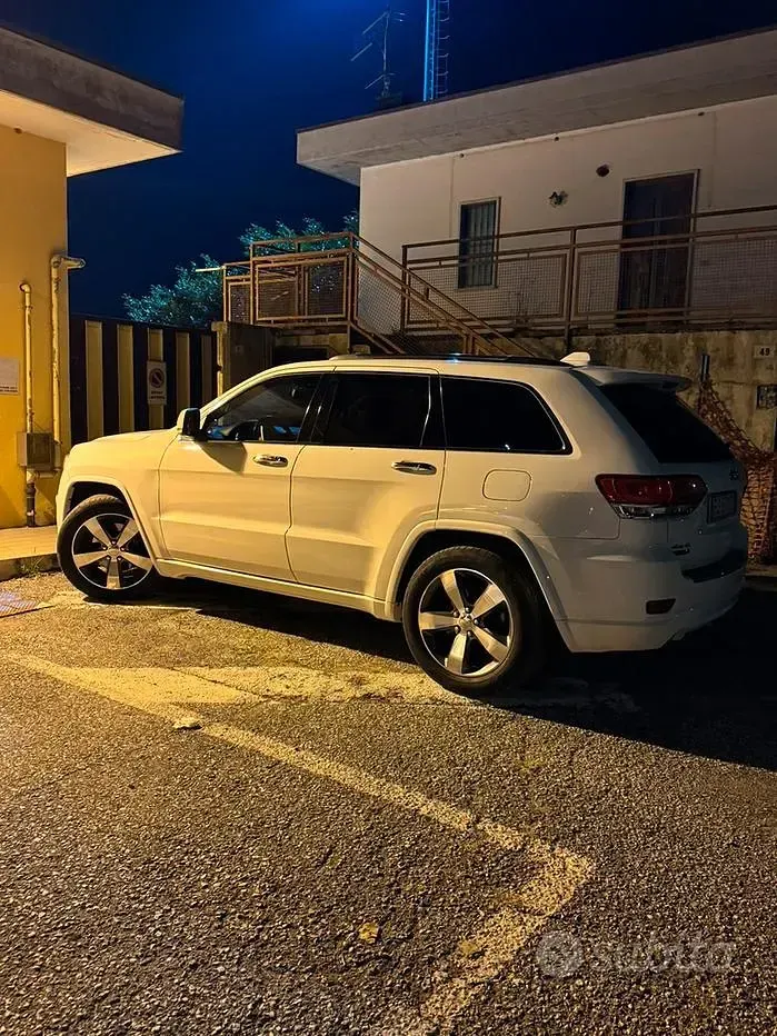 Usata Jeep Grand Cherokee 250 CV (183 kW) 2017 Bianco SUV