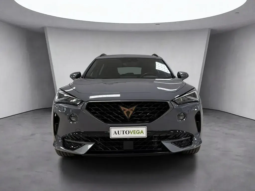Usata Cupra Formentor 204 CV (150 kW) 2023 Grigio pastello SUV