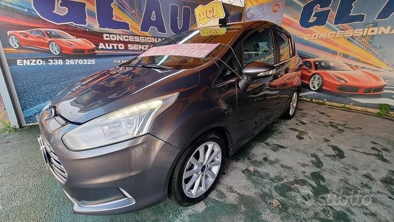 Usata Ford B-MAX Titanium 75 CV (55 kW) 2015 Nero Monovolume