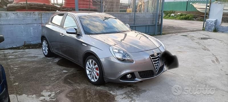 Usata Alfa Romeo Giulietta Sprint 120 CV (88 kW) 2015 Grigio Utilitaria