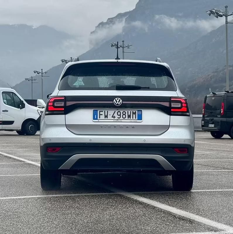 Usata VW T-Cross 95 CV (69 kW) 2019 Argento SUV
